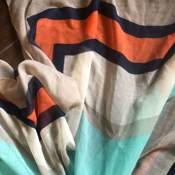 Target large scarf - Picture 2 of 4